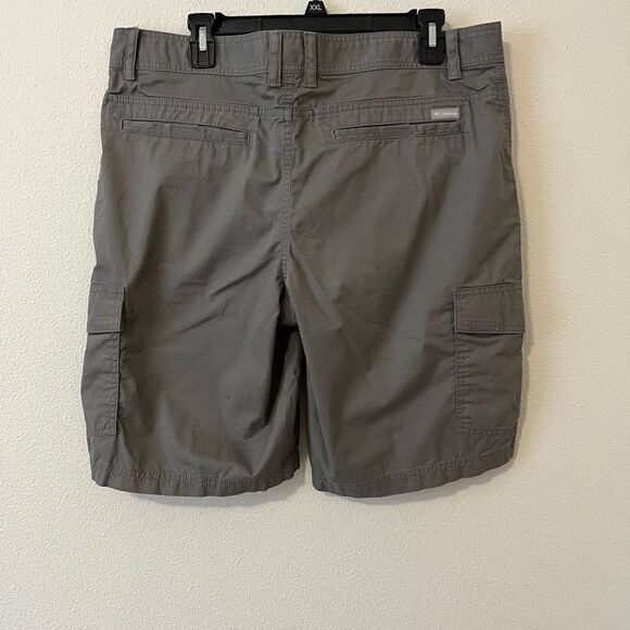 Columbia Mens Cargo Shorts Field Gear Omni-Shade  Nylon Elastic Waist Gray - Picture 2 of 7
